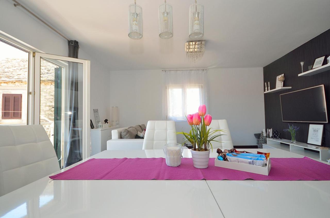 פרימוסטן Apartman Staro Selo מראה חיצוני תמונה