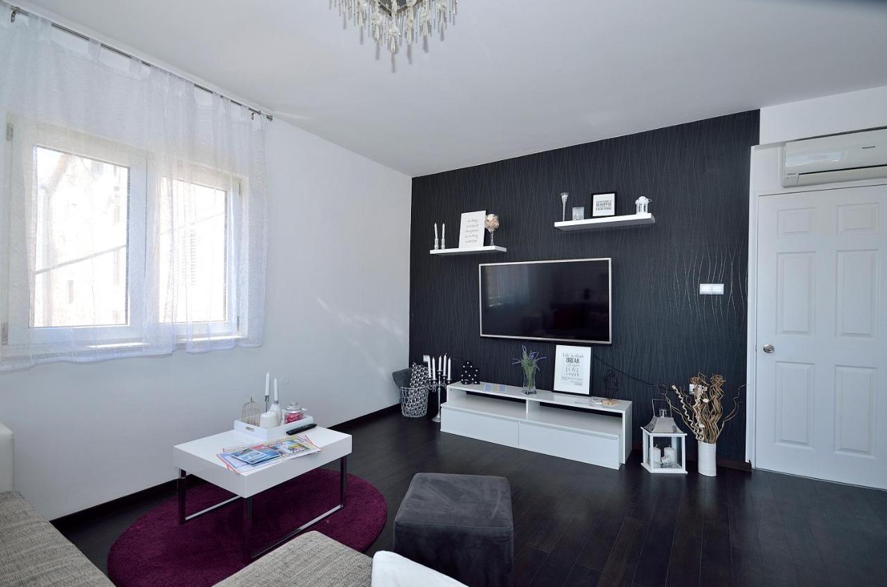 פרימוסטן Apartman Staro Selo מראה חיצוני תמונה